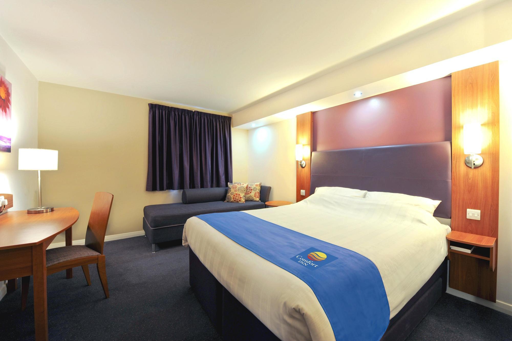 Comfort Inn Manchester North Middleton  Dış mekan fotoğraf